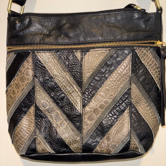 Great American Leather Works Patchwork Crossbody Handbag Black and Brown - Picture 2 of 15